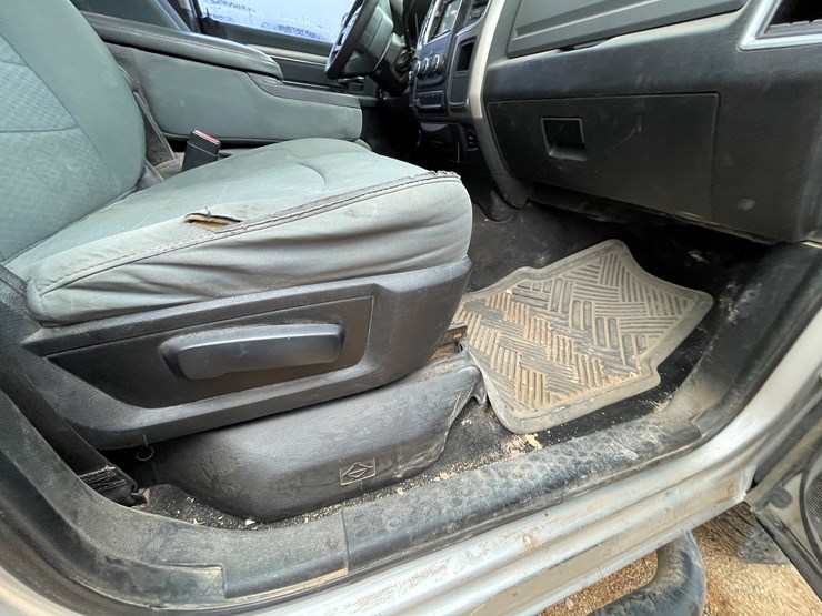 2014-dodge-2500-image-8