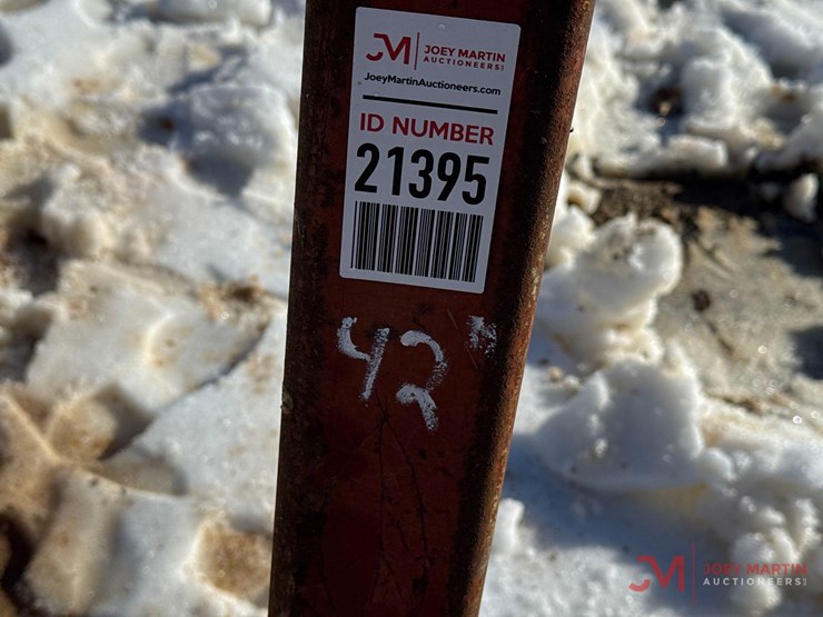 42"-hangon-backhoe-forks-image-5