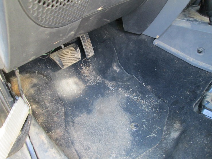 2010-jeep-wrangler-image-29