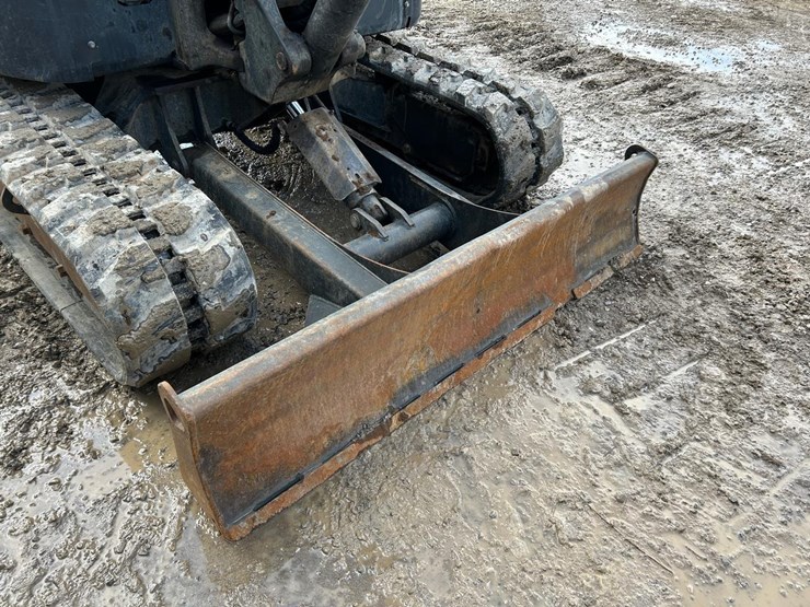 2021-bobcat-e60-image-12