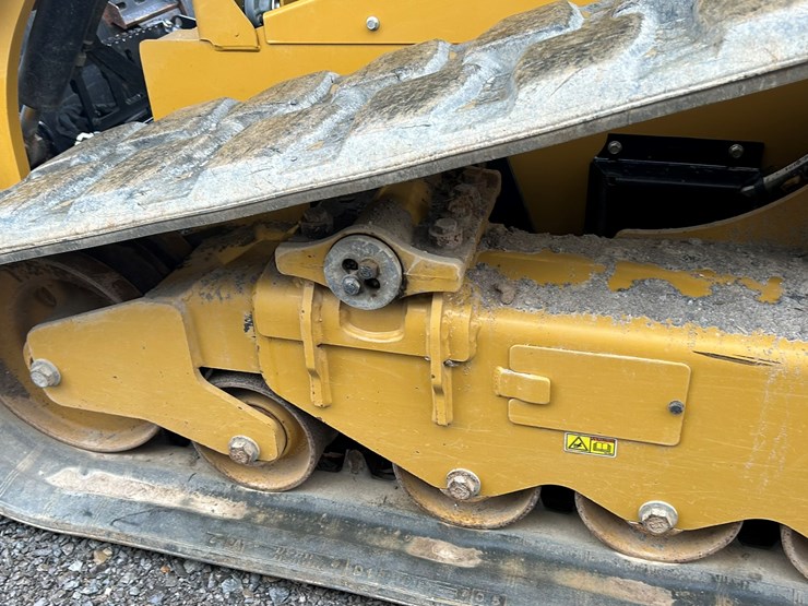 caterpillar-279d-image-50