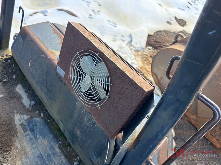 2000-deere-310se-image-25