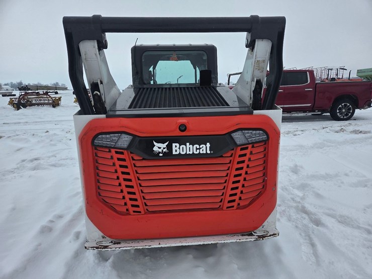 2023-bobcat-s76-image-17