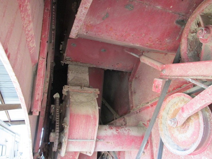 case-ih-1680-image-34