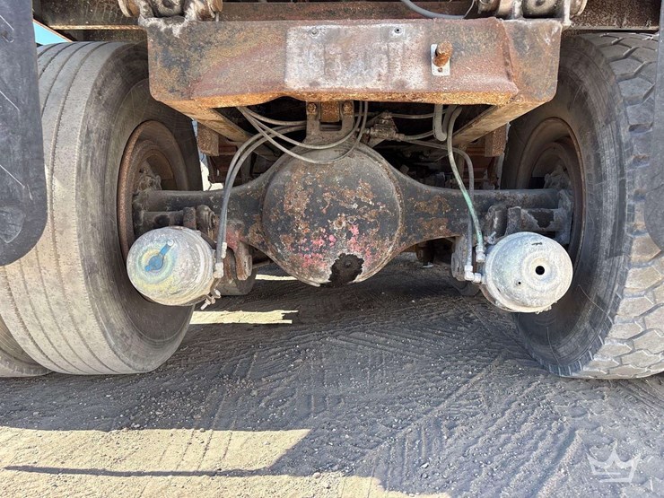 1993-ford-ls9000-image-24