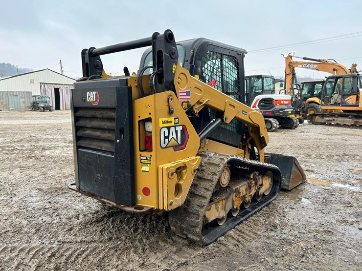 2020-caterpillar-259d3-image-4