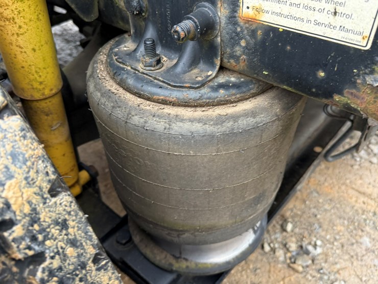 2007-caterpillar-c13-image-39