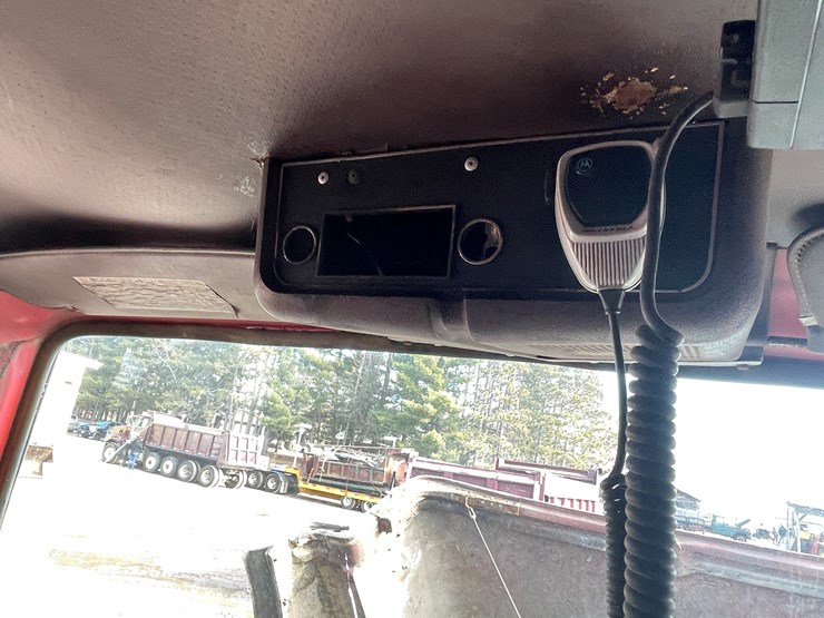 #13013-•-1977-ford-dump-truck-(has-wi-title)-image-43