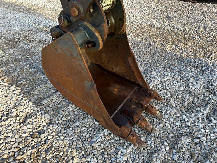 2019-bobcat-e35i-image-8