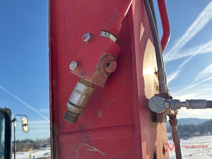 2016-link-belt-145-x3-image-10