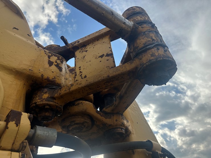 caterpillar-621b-image-36