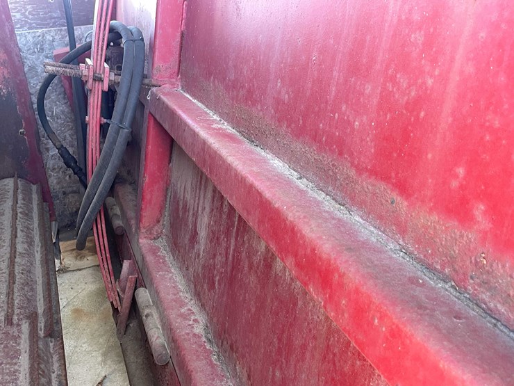 #13056-•-sander-gates-image-4