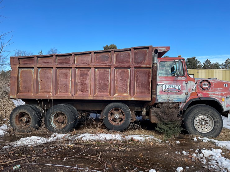 #13014-•-1976-ford-dump-truck-(has-wi-title)-image-4