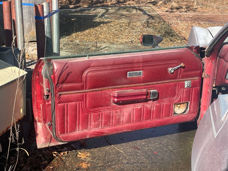 #13066-•-1977-ford-ltdll-(no-title)-image-28
