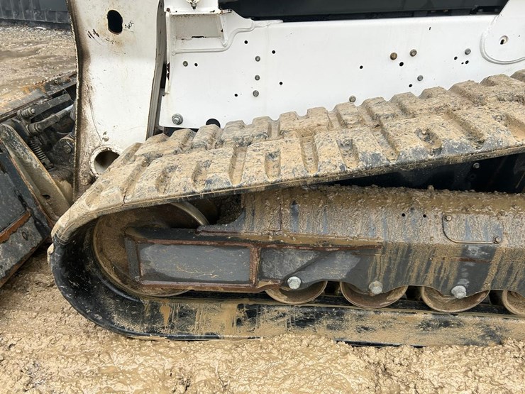 2021-bobcat-t770-image-17
