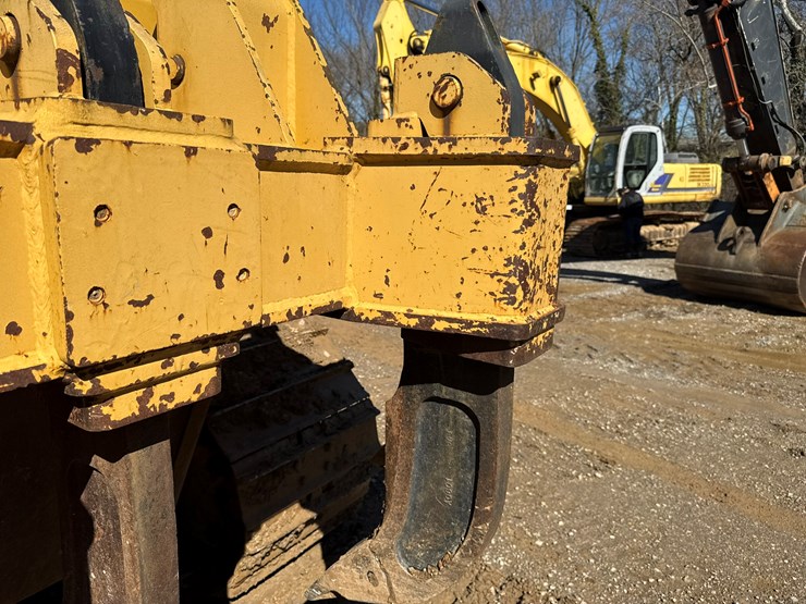 2015-caterpillar-d6t-lgp-image-70