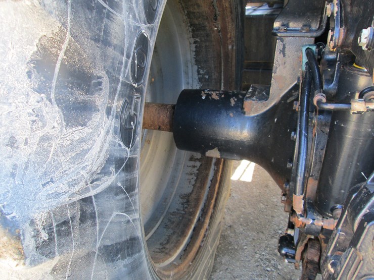 case-ih-magnum-305-image-6