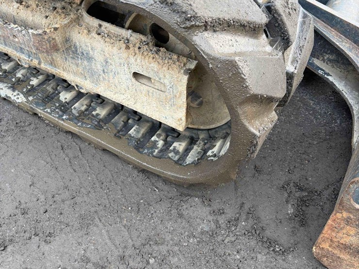 2017-komatsu-pc88mr-10-image-6