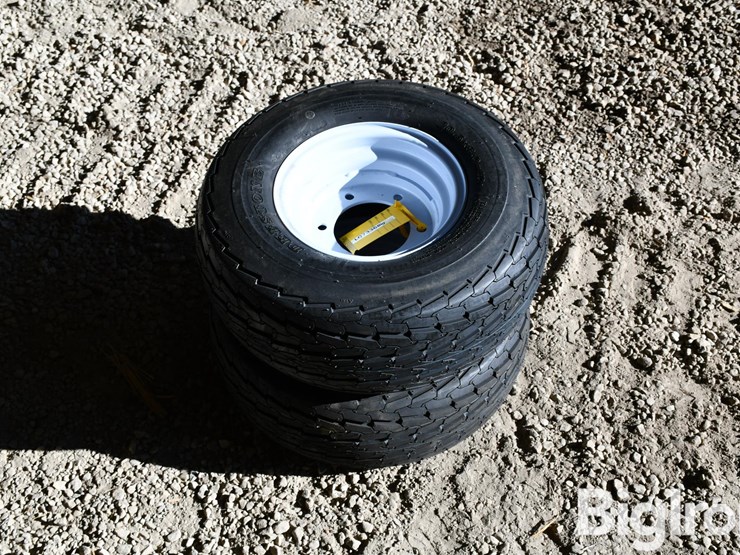 destone-20.5x8.0-10-tire-on-6-bolt-rim-image-5