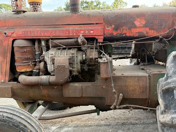 massey-ferguson-98-image-25