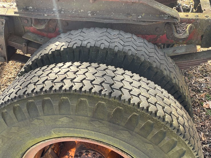 #13018-•-1974-gmc-6500-tractor-(has-wi-title)-image-16