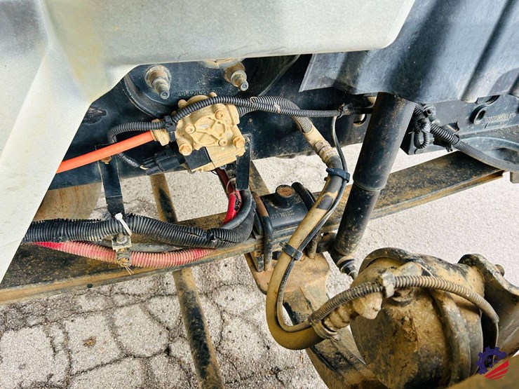 2012-international-durastar-4300-image-17