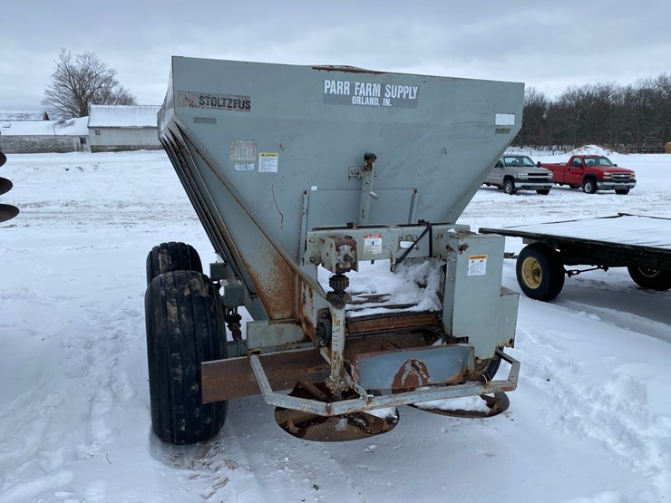 stoltzfus-lime-spreader-image-3