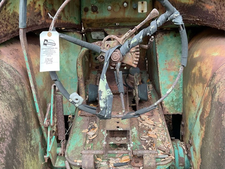 oliver-orchard-project-tractor-image-10