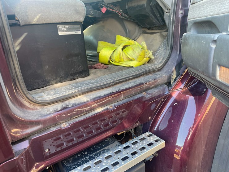 #13005-•-1999-sterling-dump-truck-(has-wi-title)-image-83