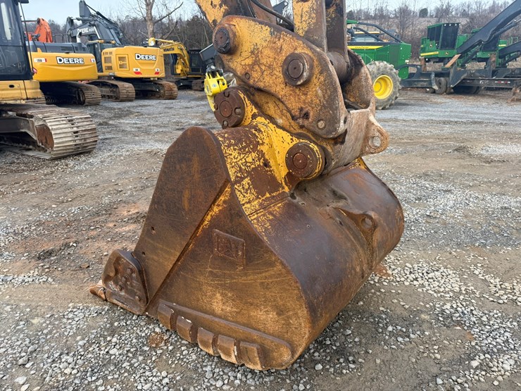 2004-caterpillar-321c-image-12