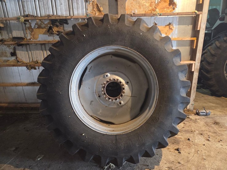 1979-white-2-155-image-56