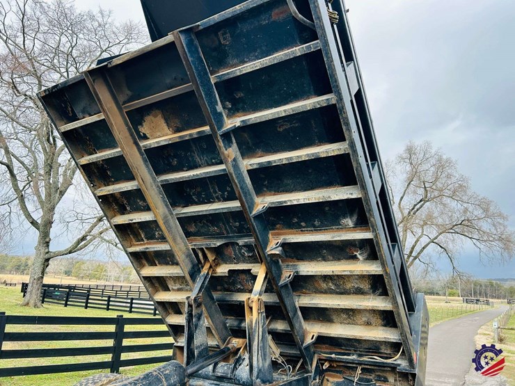 2012-international-durastar-4300-image-53