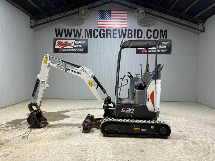 2021-bobcat-e20-image-1