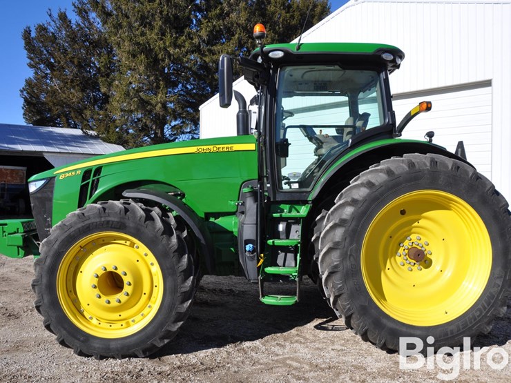 2019-john-deere-8345r-image-8