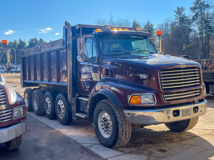 #13005-•-1999-sterling-dump-truck-(has-wi-title)-image-4