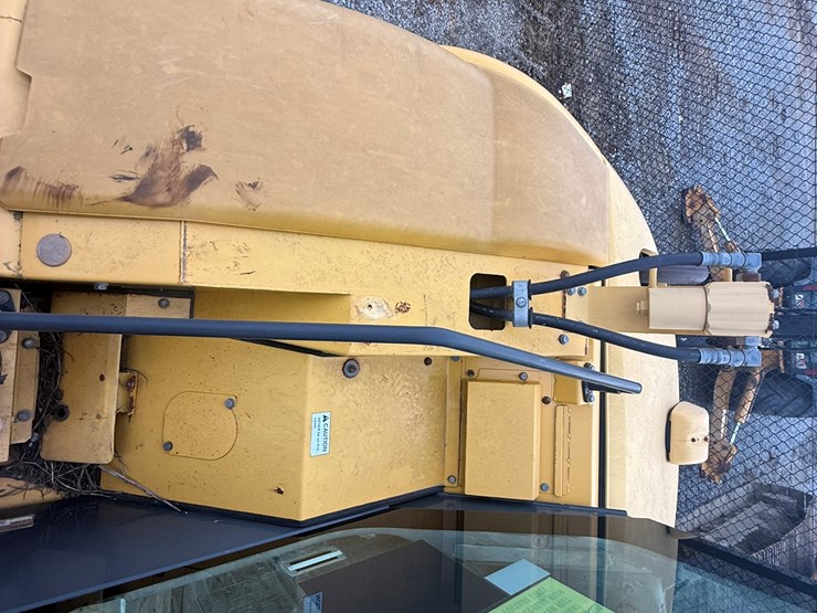 2017-komatsu-pc88mr-10-image-40