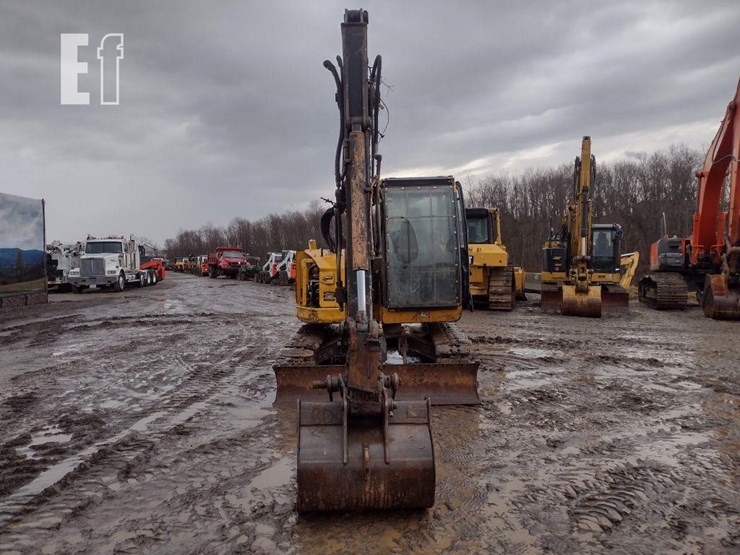 2019-deere-75g-image-2