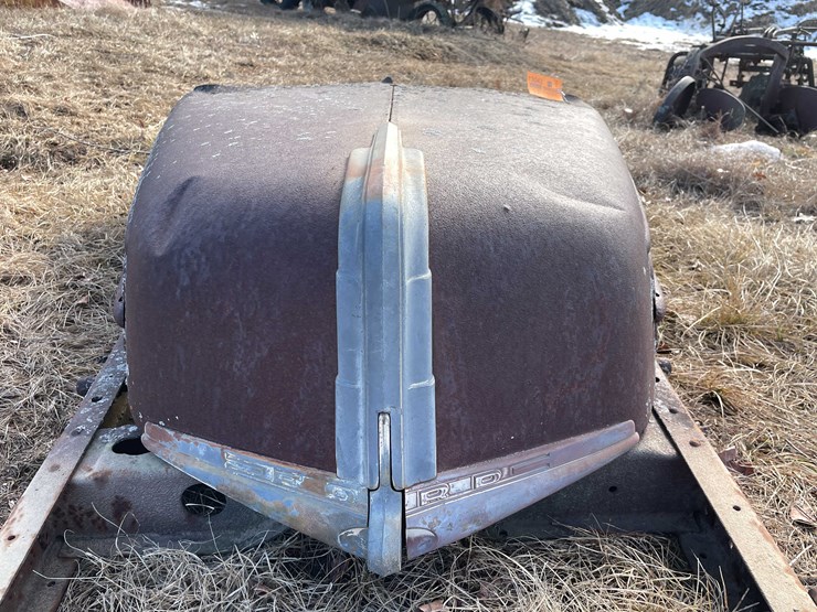 #13042-•-vintage-ford-hood-image-2