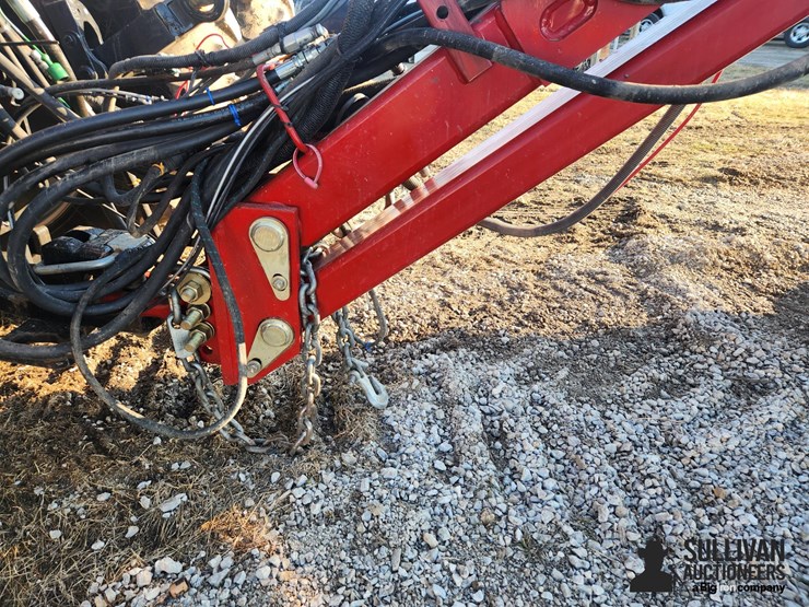 2013-case-ih-1250-image-11