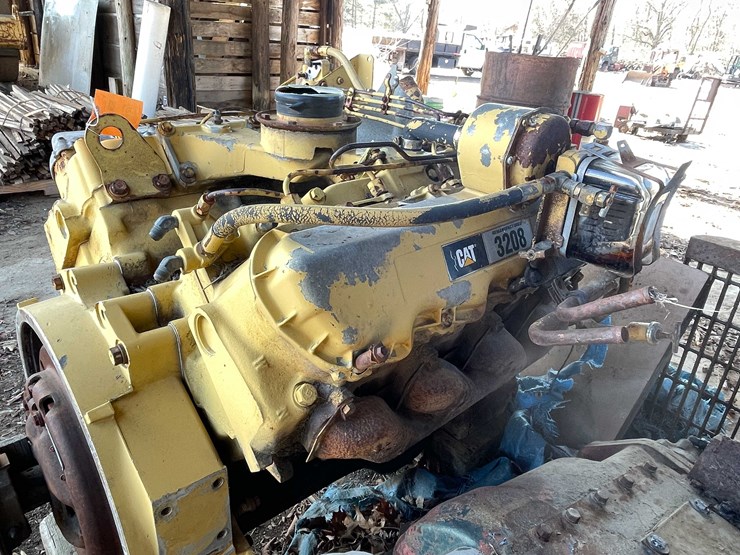 #13061-•-caterpillar-engine-image-10