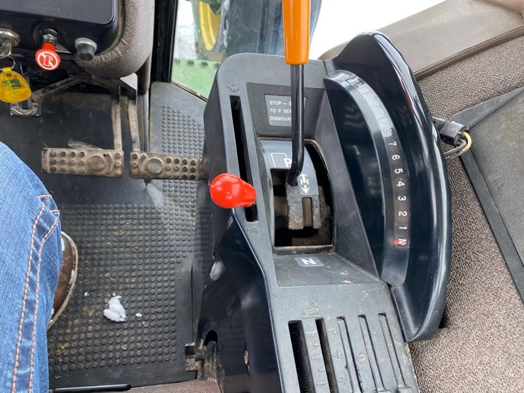 john-deere-4455-image-50