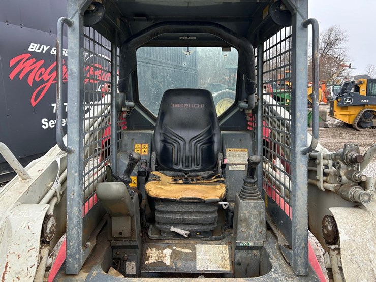 takeuchi-tl230-image-13