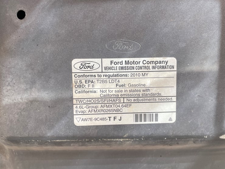 2010-ford-f150-image-44