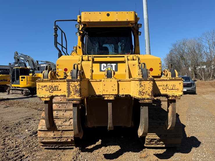 2015-caterpillar-d6t-lgp-image-4