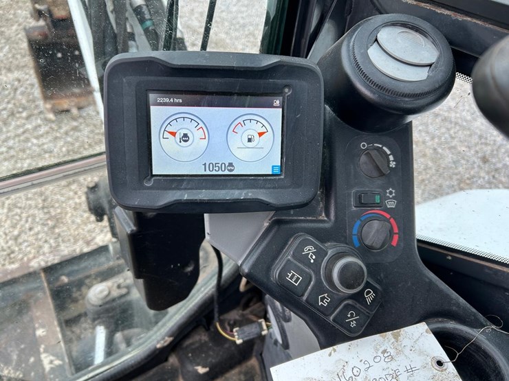 2020-bobcat-e50-image-19