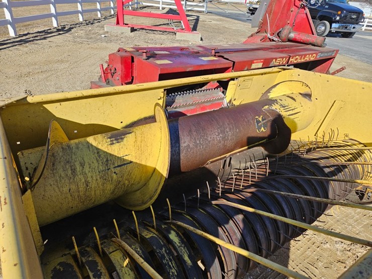 new-holland-892-image-15