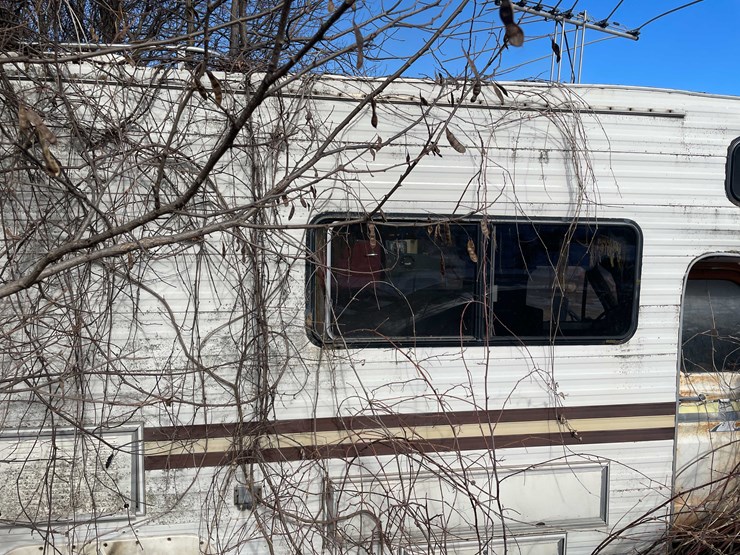 #13021-•-1977-mallard-coach-(no-title)-image-18