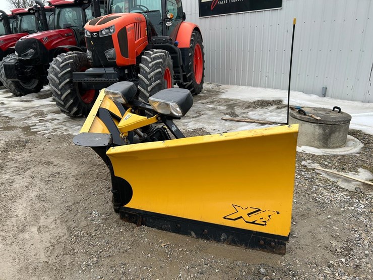 fisher-9.6'-v-plow-image-2