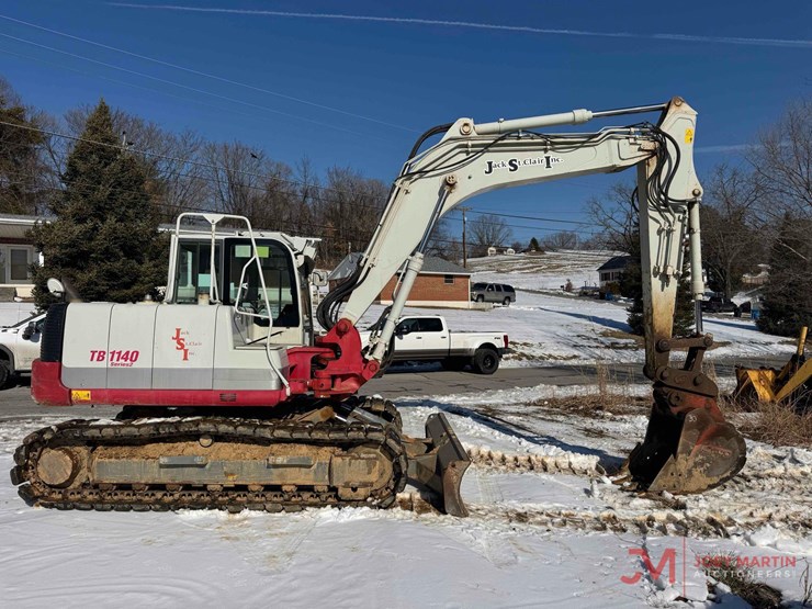 takeuchi-tb1140-image-5