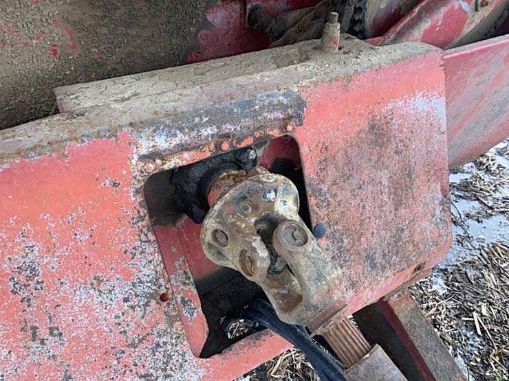 new-holland-3118-image-12